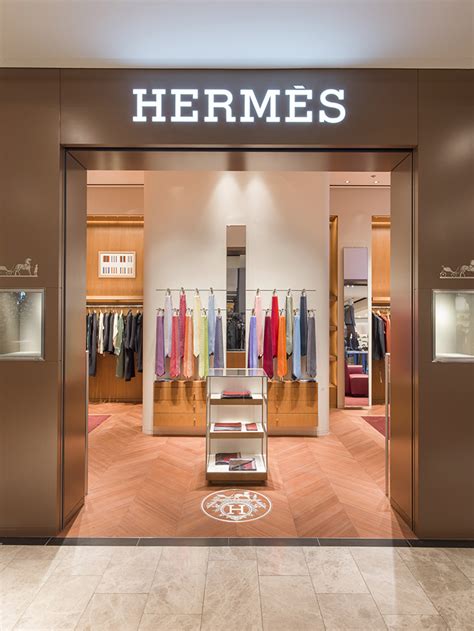 hermes stores in manchester